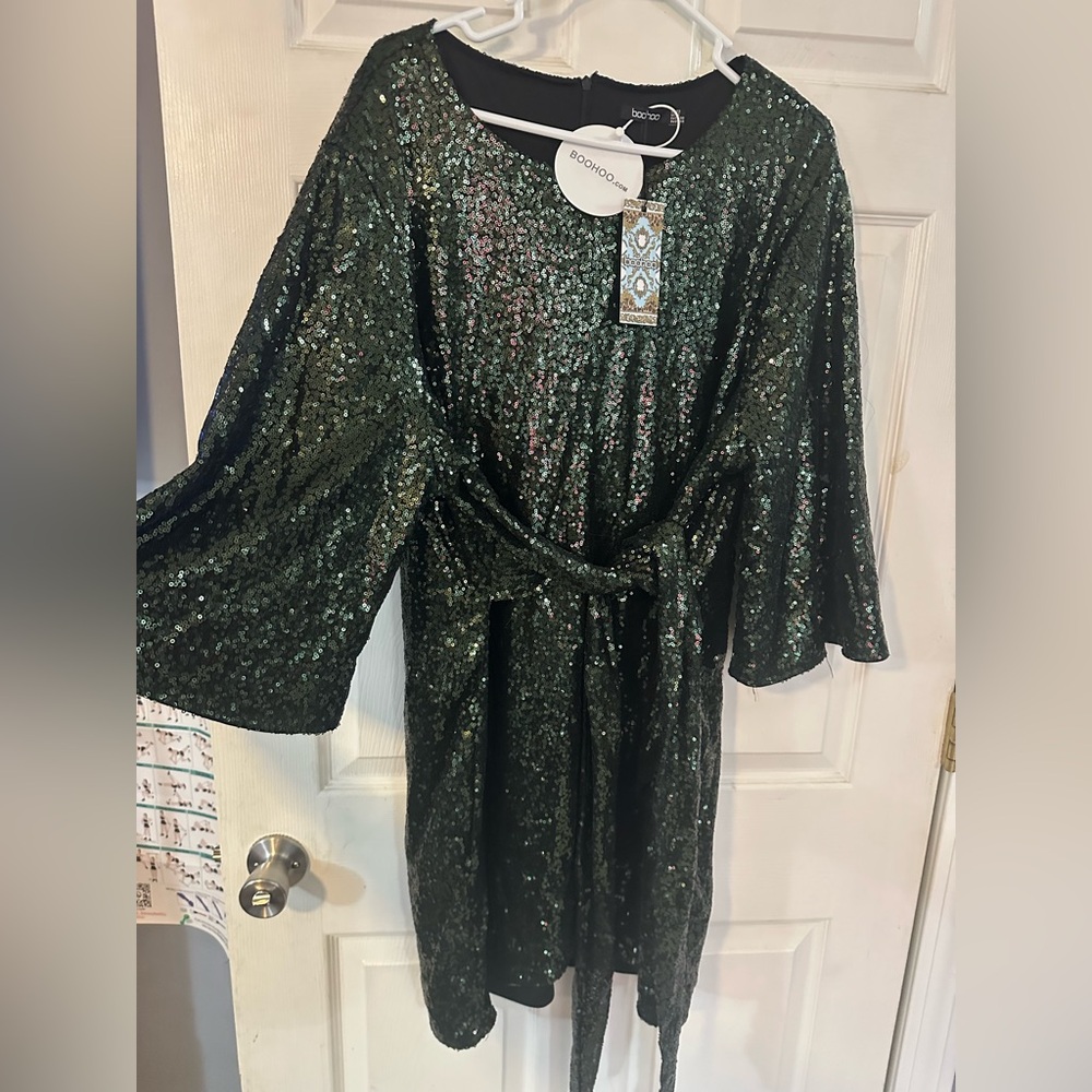 Boohoo Emerald Sequin Dress